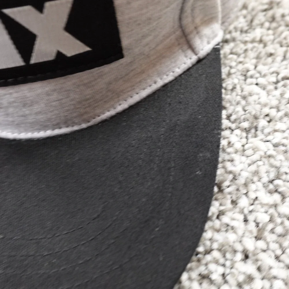 Roblox Hat Boys Gray OSFM Adjustable Snap Back Cap Game Gaming Gamer Youth Child